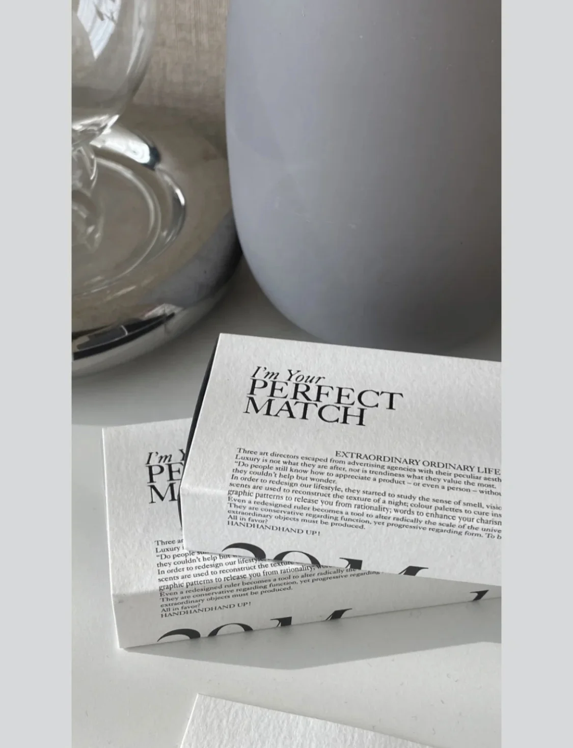 Factory direct high-quality large-capacity black high-end creative trendy cigarette match paper storage box