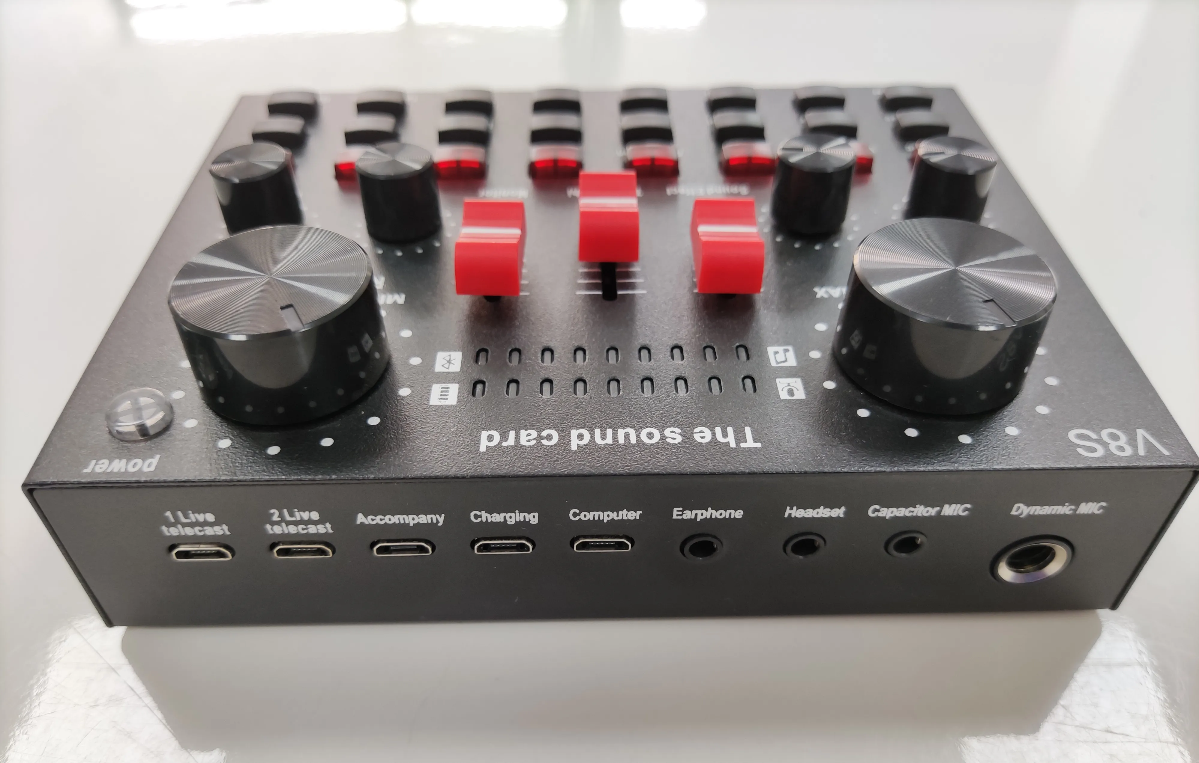 High Quality Sound Card V8s Home Recording Studio Equipment for KTV Singing and Recording