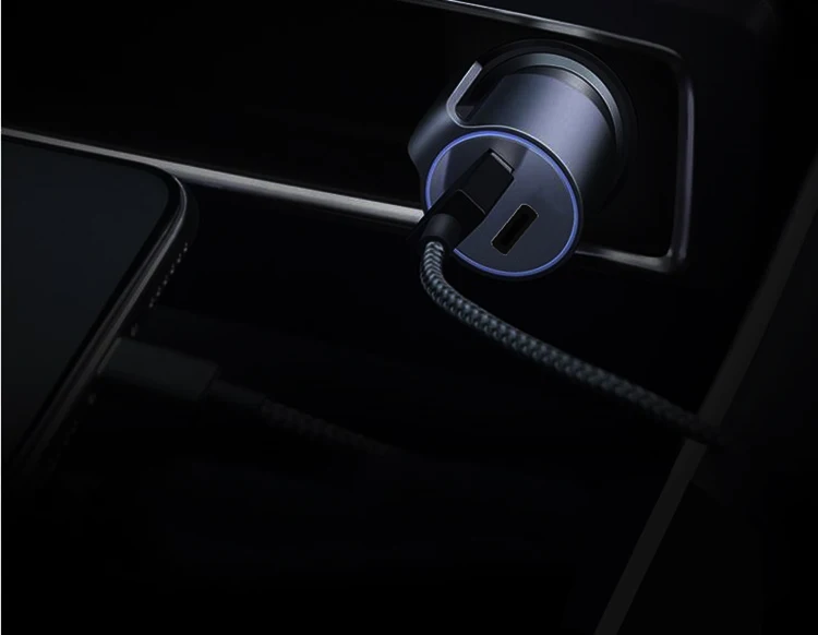 
High performance car charger window breaker with seatbelt cutter and hammer 