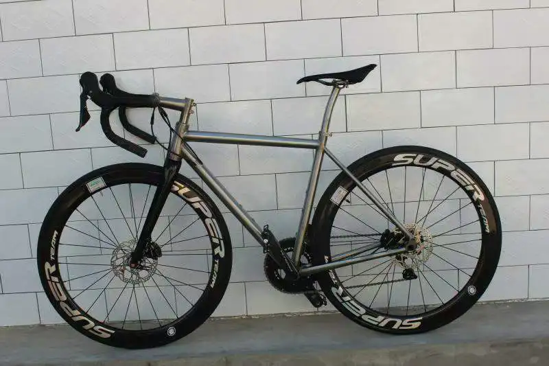 Gravel bike 700C shimano Titanium  Road Bike