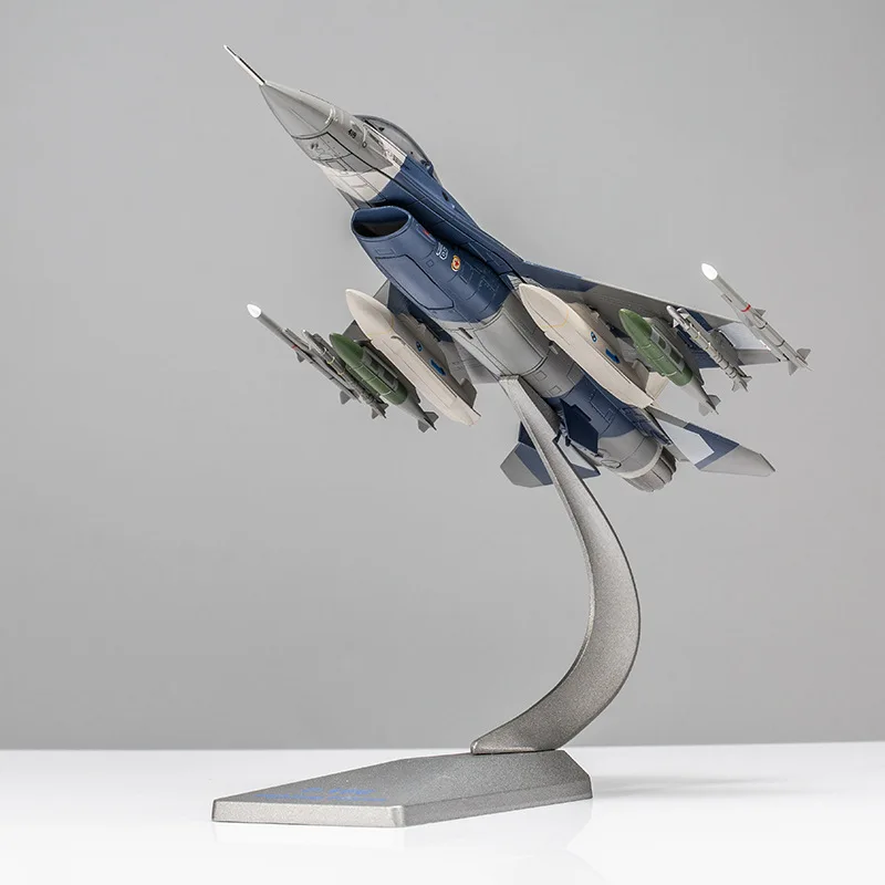 1/72 F16C Transport Aircraft Diecast Fighter Kids Toys Airplane with Base Plane Model for Home Bookshelf Aviation Commemorate