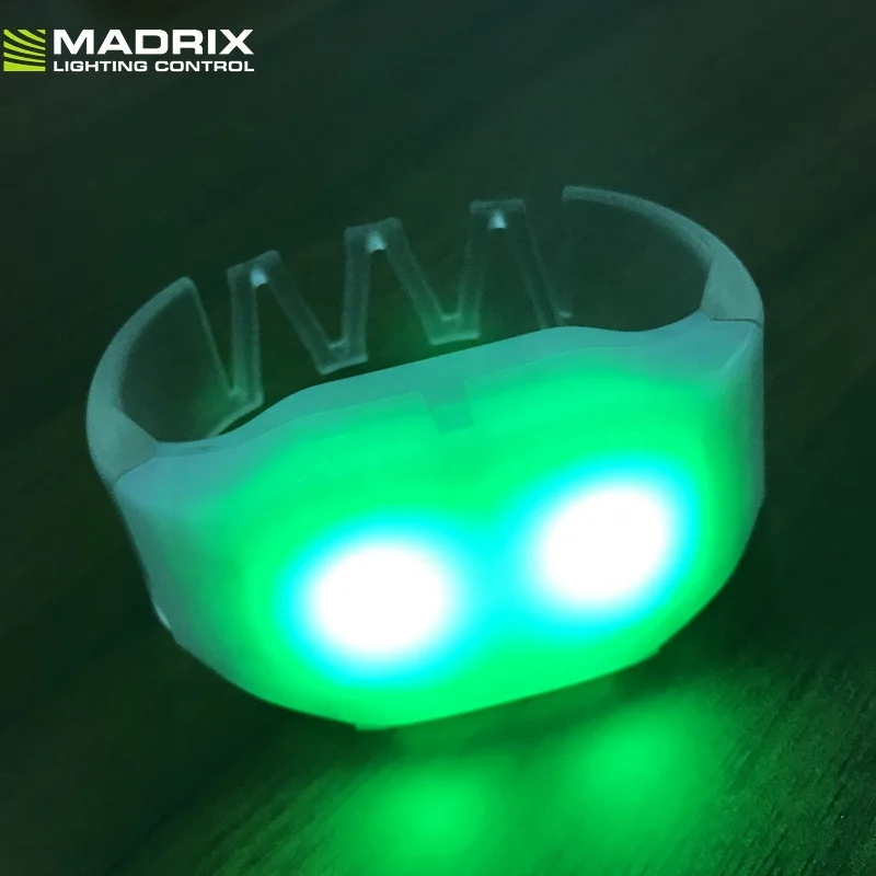
3 Channels 256 Grayscale DMX Remote Controlled Led Bracelet for Event 