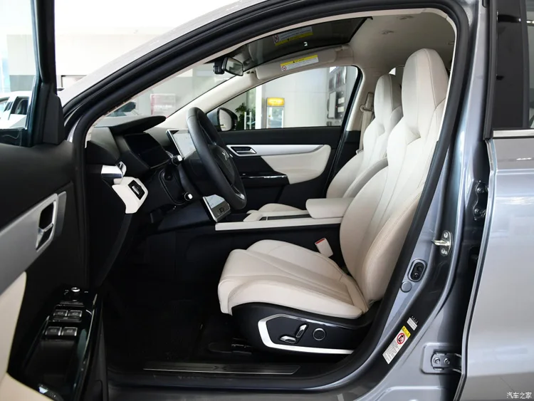 Китайский бывший в употреблении автомобиль Новая Энергия Xpeng G3 520i Электрический пассажир