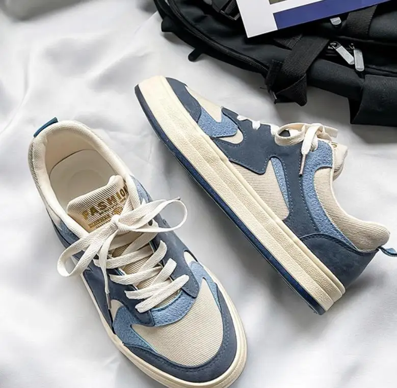 Fashionable sneakers men autumn best sell men slip on flat casual shoes men designer sneakers