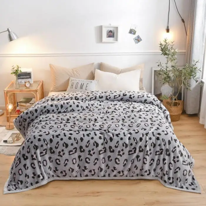 Premium Promotional Custom patterned Coral Fleece Blanket Super Soft throw blanket