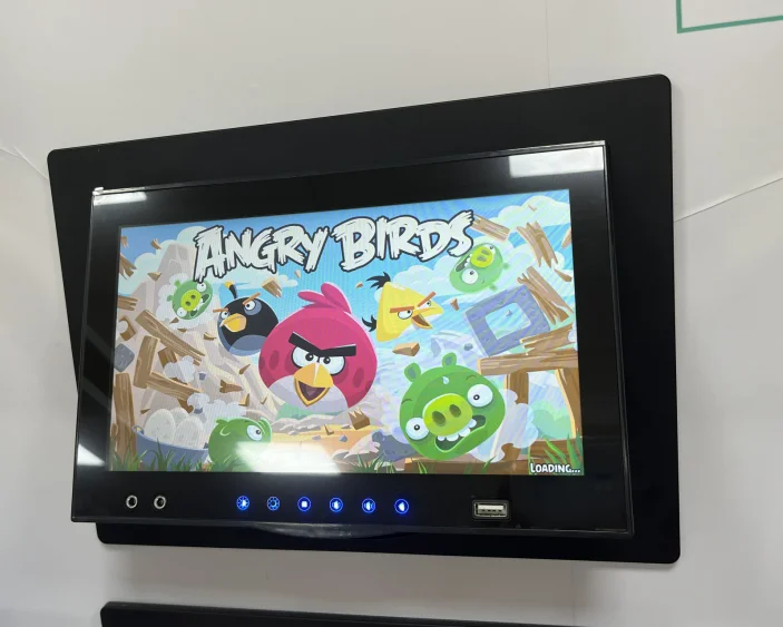 13 3 'Android-Автобус VIP-стул VOD и Wi-Fi сервер Android Заводская поставка