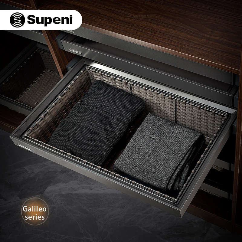 Factory Wholesale Household wardrobe storage basketsmetal glass storage basket 800mm