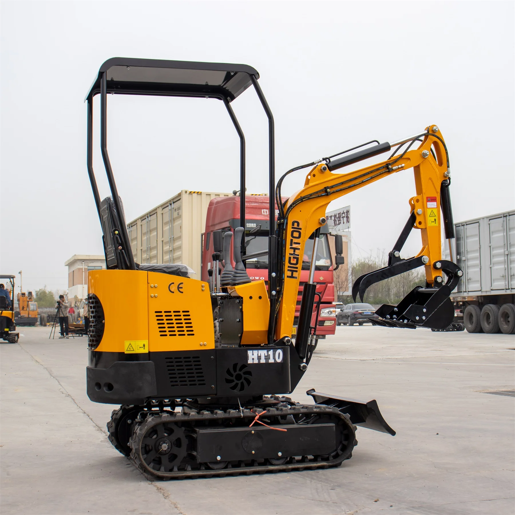 mini excavator mini digger CE/EPA China wholesale thumb bucket mini excavator 2 ton 1 ton diesel for sale