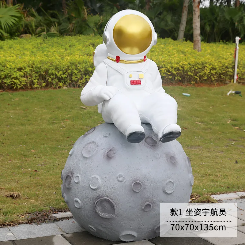Life Size Fiberglass Astronaut Statue outdoor Astronaut Sculpture Modern Art Statue Astronaut Resin Crafts Custom resin