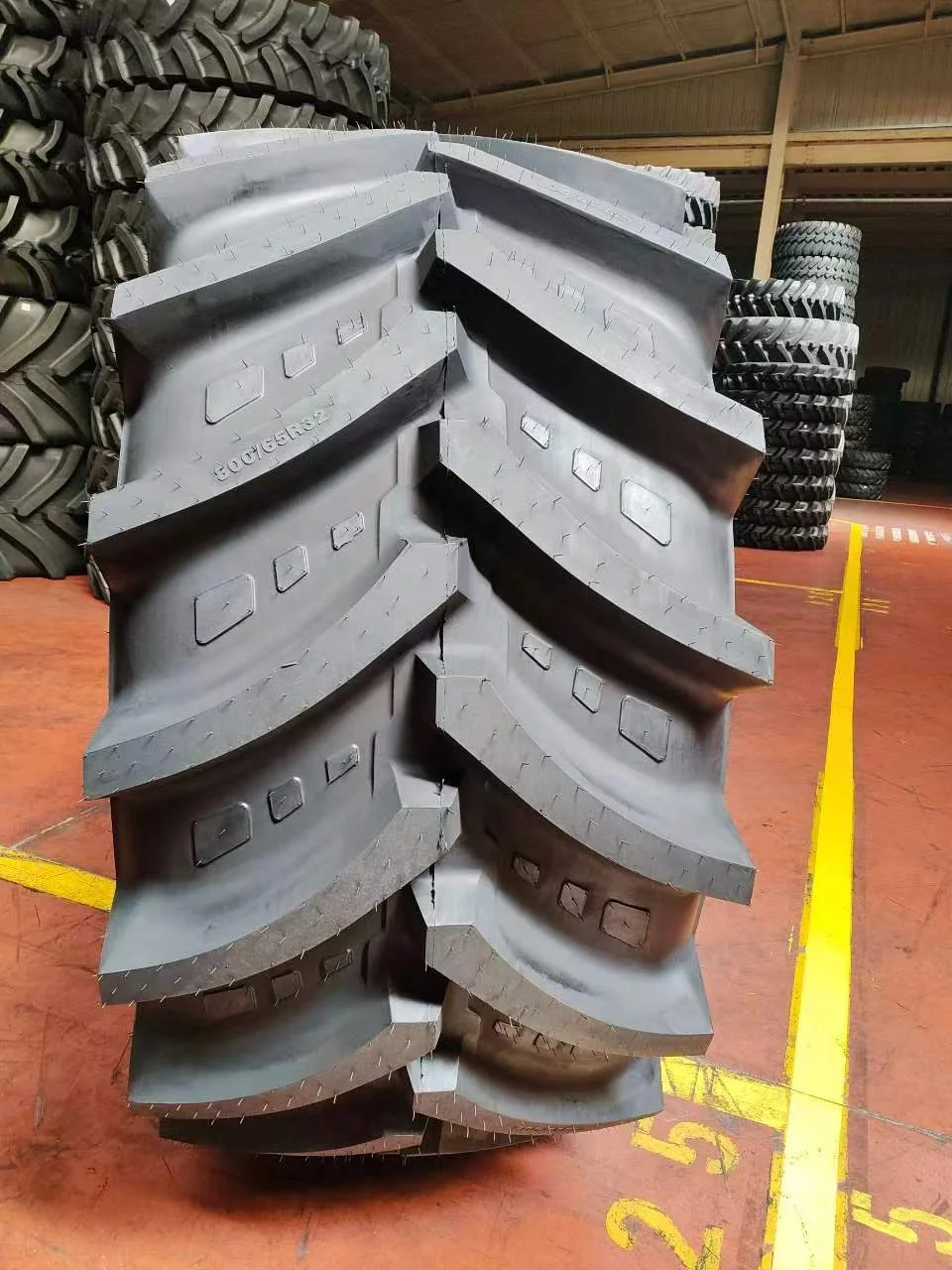 800/65R32 30.5LR32 R-1W 178 A8 TL manufacture wholesale new cheap durable Radial Agricultural tire farm harvester tractor tyre