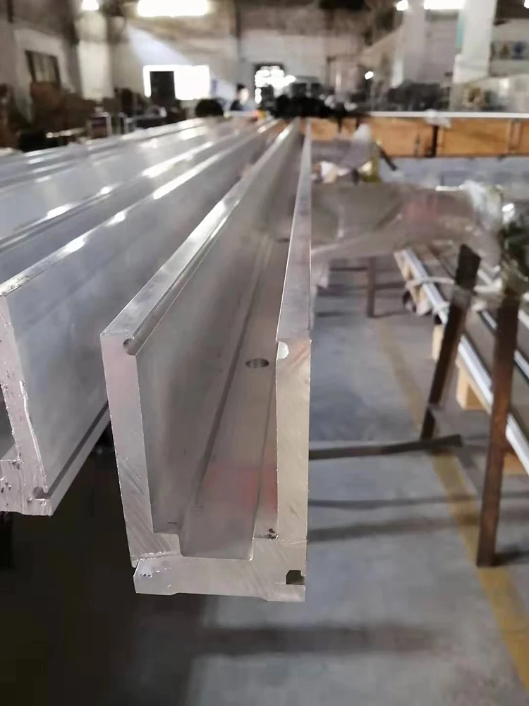 Frameless Glass Deck Railing System 6063 Aluminum Slot U Channel Profile Stair Glass Railing