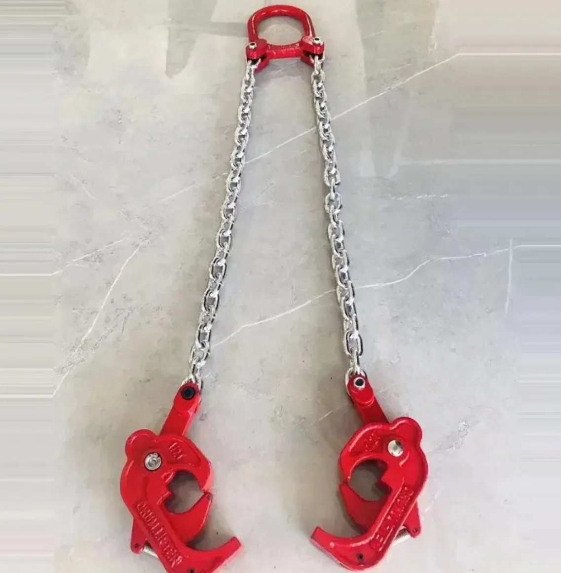 vertical drum clamp barrel lift drum lifter universal oil grab oil drum lifter clamp with chain