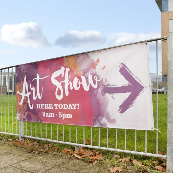 Виниловый баннер с индивидуальным принтом полноцветный виниловый из ПВХ индивидуальный