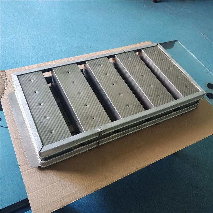 Nonstick Quick Release Baking  Pans Rectangle Mold   Strapped Loaf Pan  Metal Bread Pans