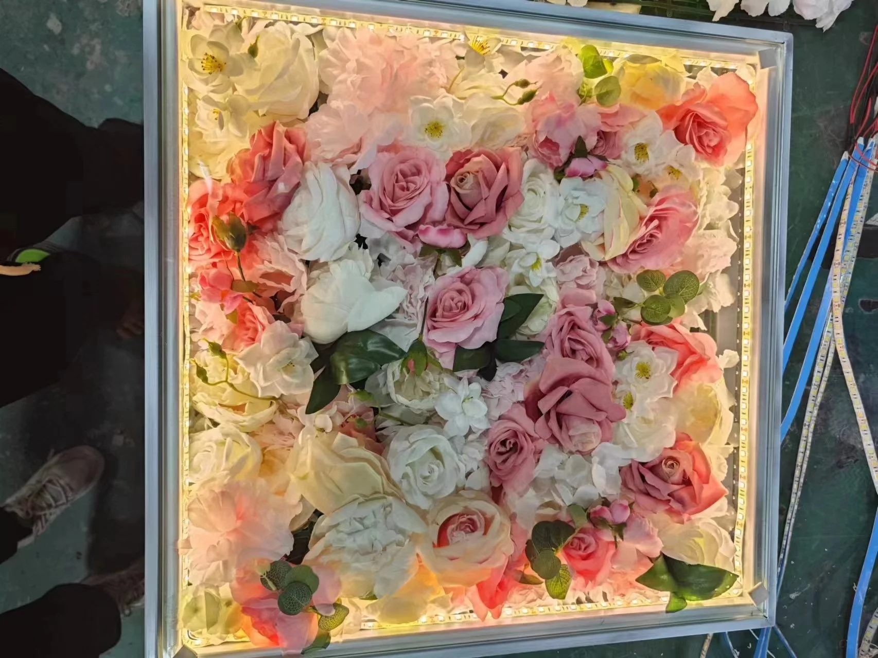 Wedding Supplies Backdrop Flower Decoration Clear Glass Stage Platform White Light Up Flower Led Dance Floor