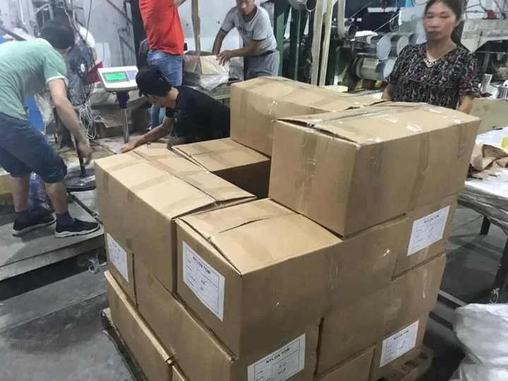 Polyamide Nylon 66 Tow Recycle 1.8denier Trilobal Bright Pa6 Pa66 Flock Tow Electrostatic Flocking
