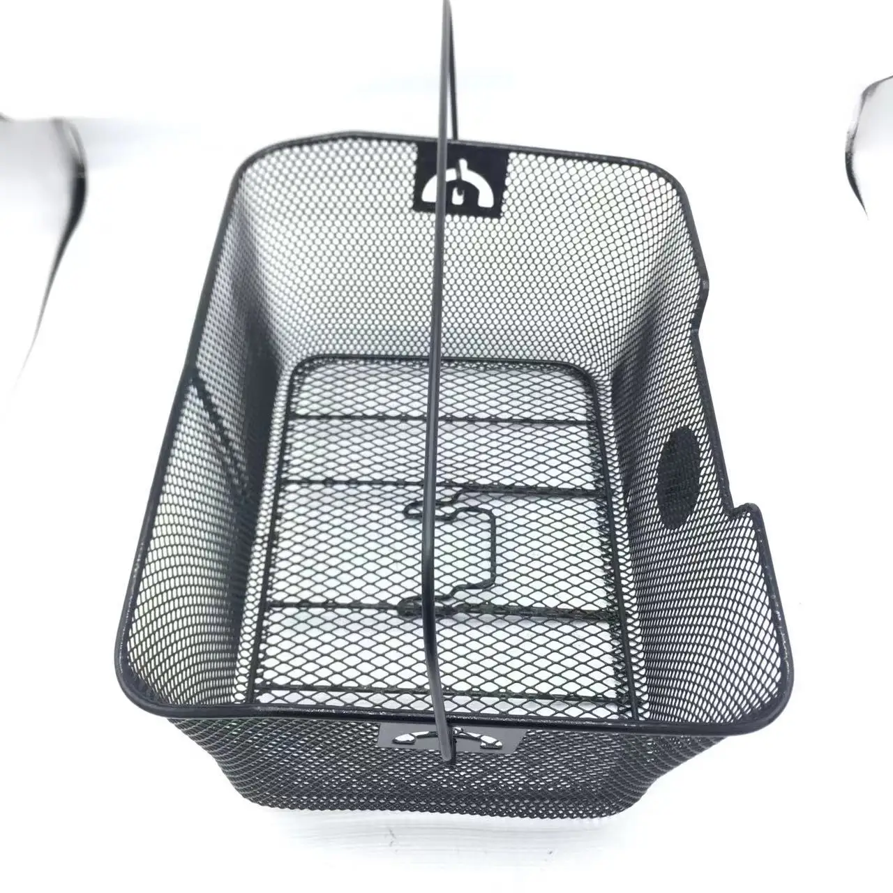 Bicycle lengthening and widening basket basket portable custom basket