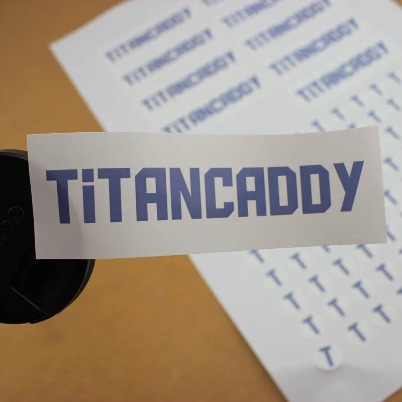 Custom printing matt lamination roll round labels, high quality adhesive alcohol glass bottle paper labels