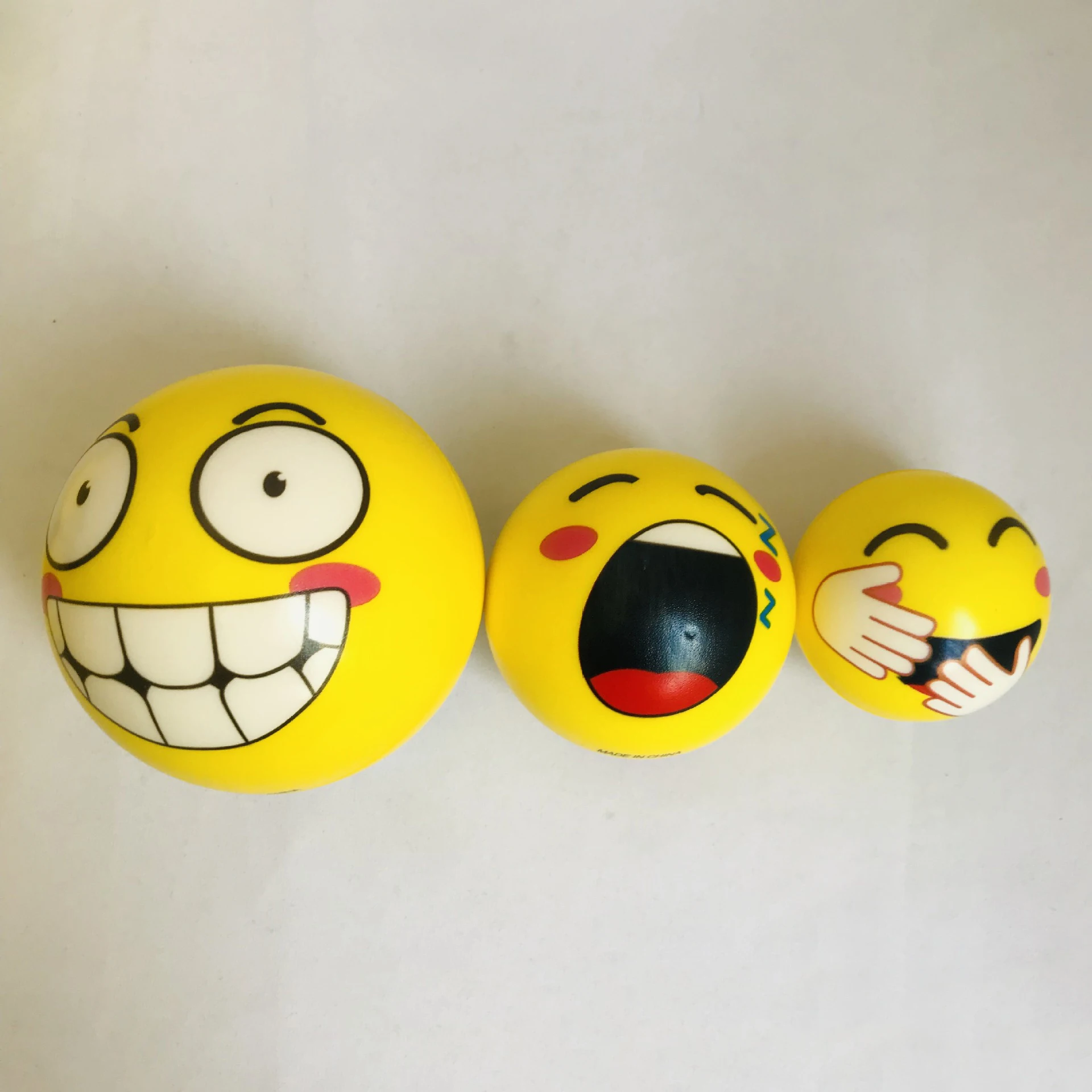 Popular Mixture Color Finger Strength Device Grip Ring Decompression Soft Baby Elastic Toy Balls Stress Ball For Kidsfor Unisex