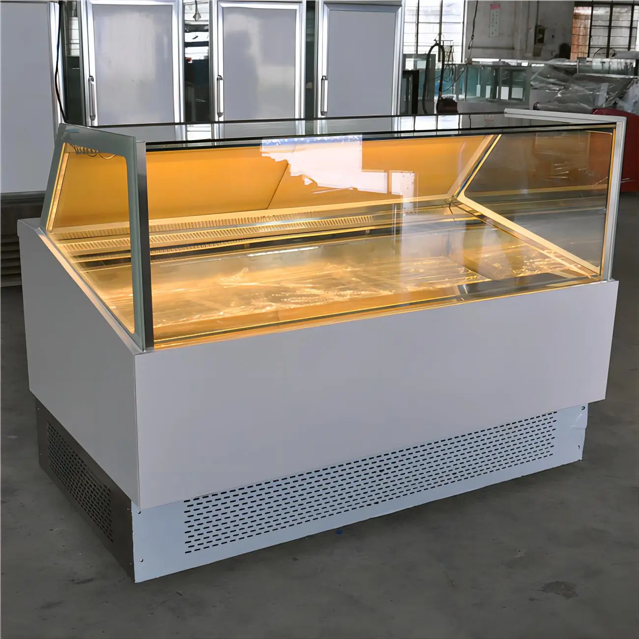 Direct Sale DSCF-2000L Electric Upright Freezer with Glass Door for Display in Cool Climates-for Ice Cream Shops
