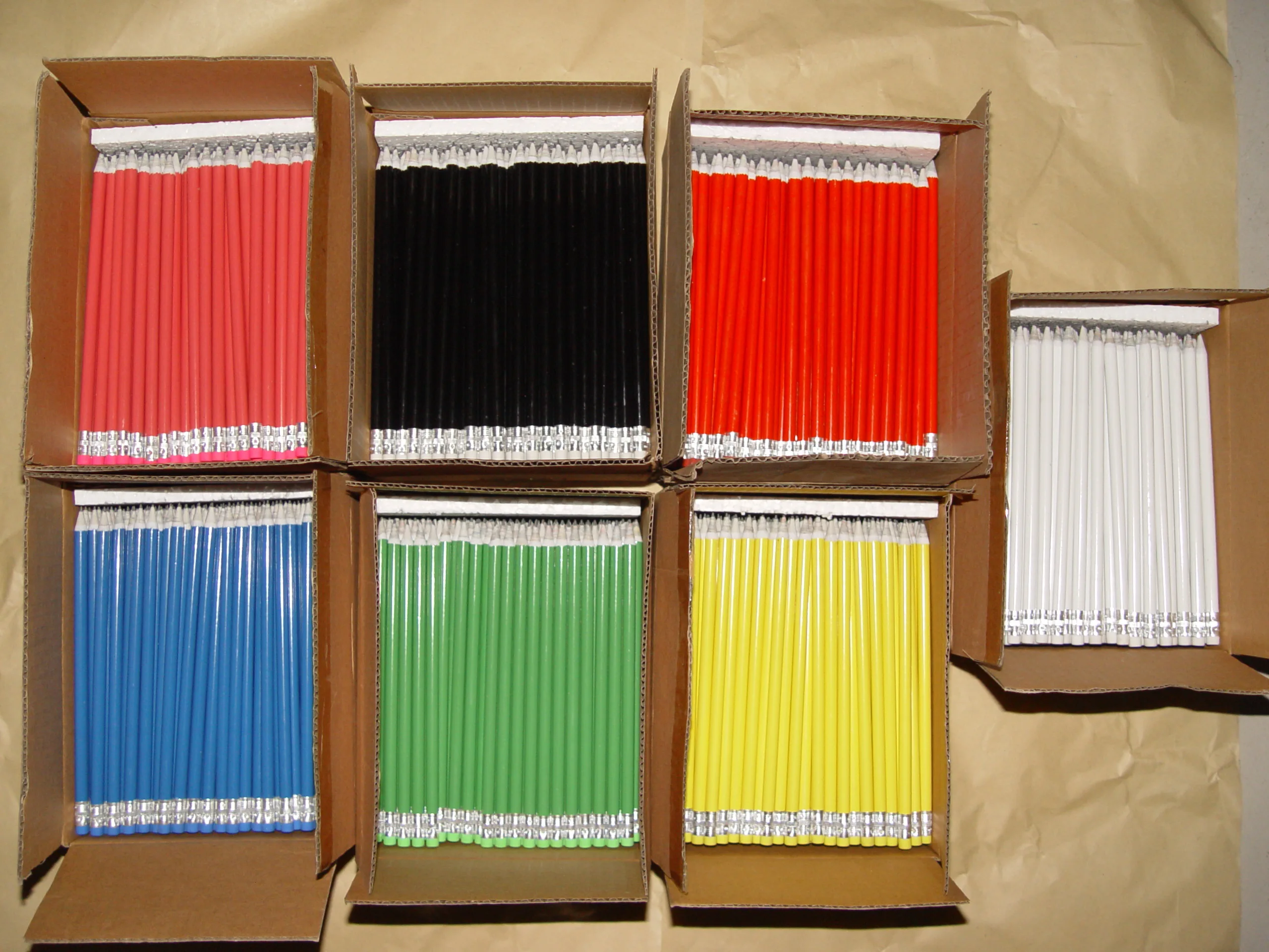 wholesale customized logo 7inches recycled Newspaper round HB pencil  with eraser  for office and school