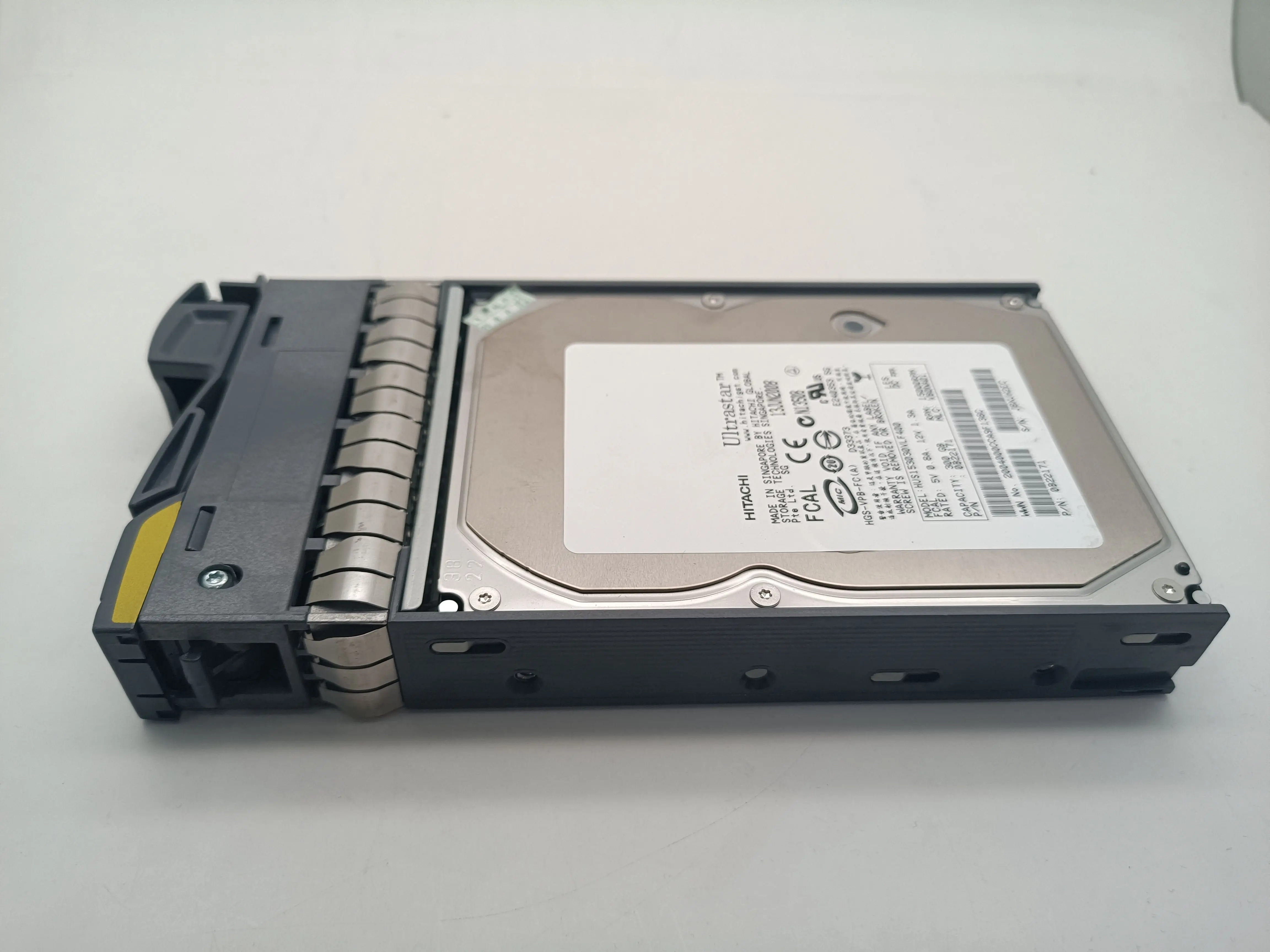 In stock EMC VMAX 600GB 10K  4G  Hard Drive 005049116  3.5inch HDD 520BPS