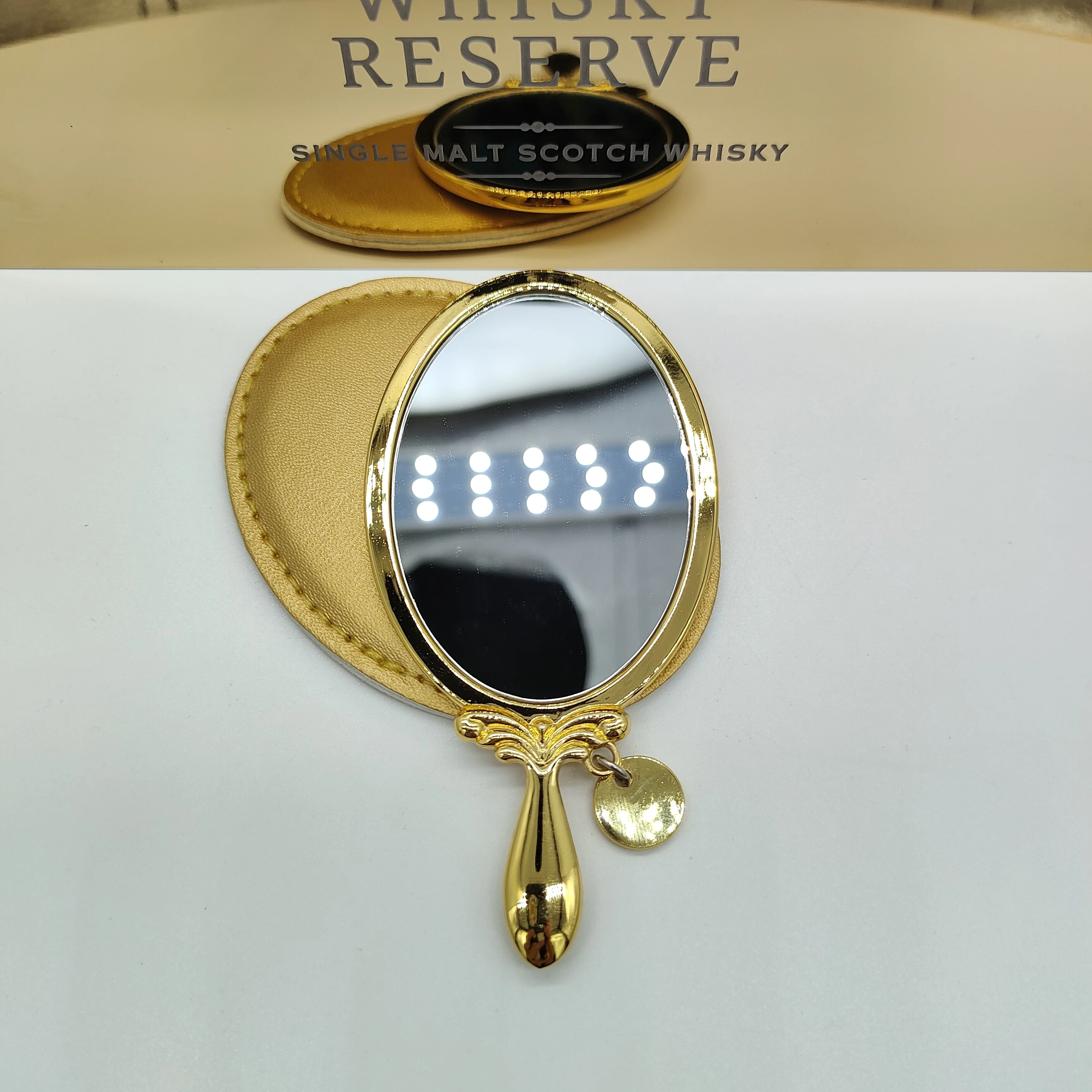 Custom Hand Held Metal Mirror with Leather Cover Hot Sale Decorative Blank Metal Pretty Makeup Mirrors
