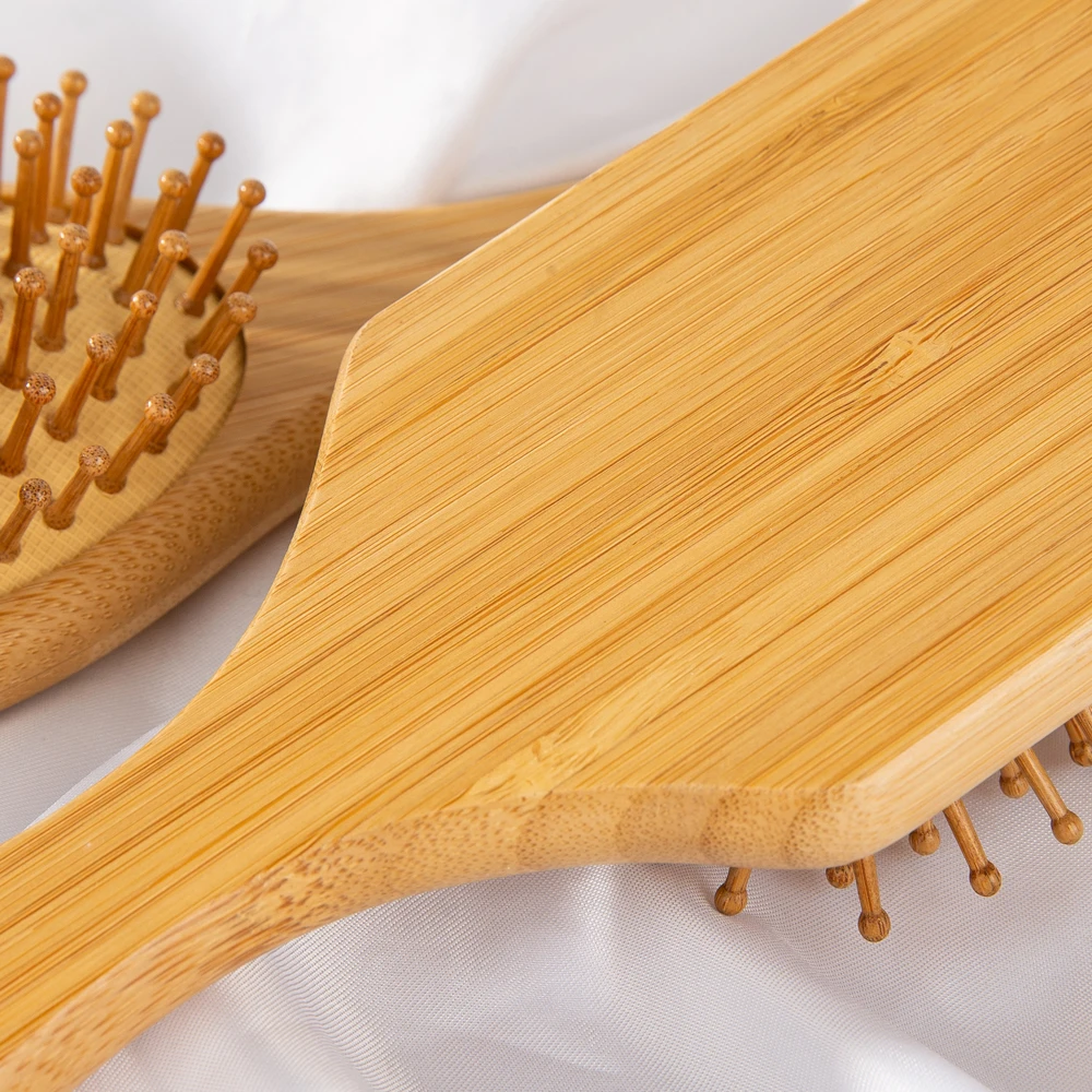 Sustainable Hair Smoothing Scalp Massage Brush Detangler Hair Brush Anti-frizz Eco Bamboo Handle Detangling Paddle Brush