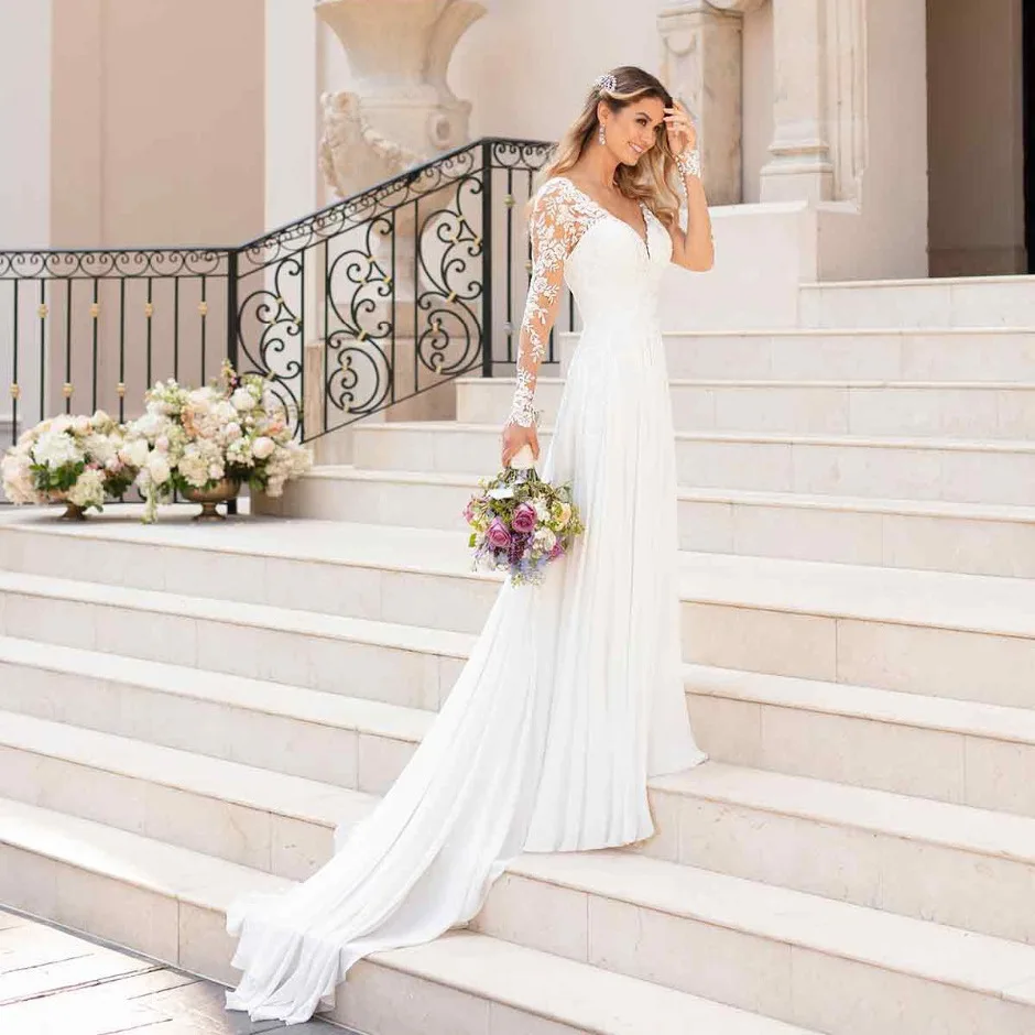 Direct selling hot selling wedding dress 2022 new bride tube top elegant trailing thin simple and generous wedding wedding dress
