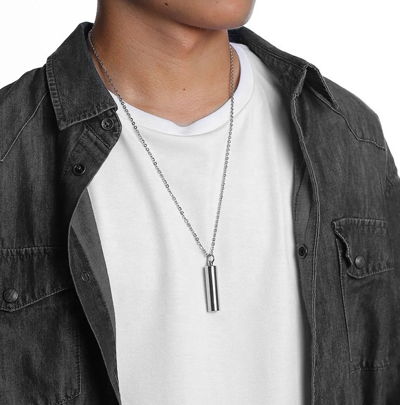 Custom Logo Stainless steel round bottle cremation ashes screw pet ashes memory pendant for necklace