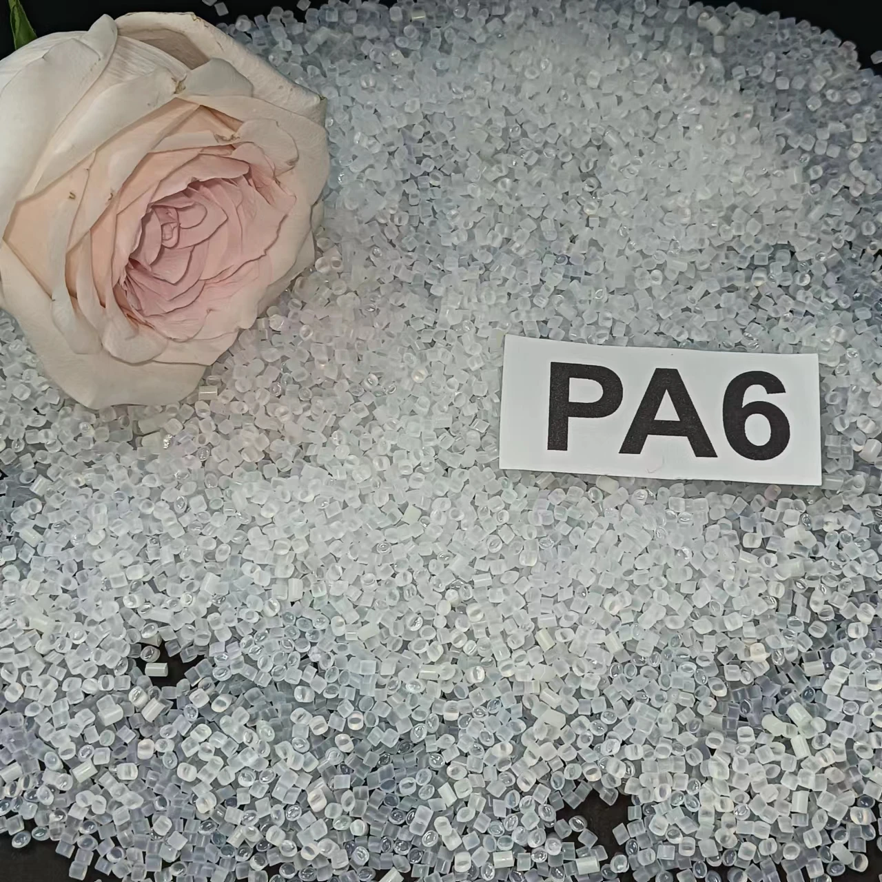 Wholesale PA6 resin 1010C2 plastic pellets transparent medium viscosity high flow high toughness wear-resistant nylon particles