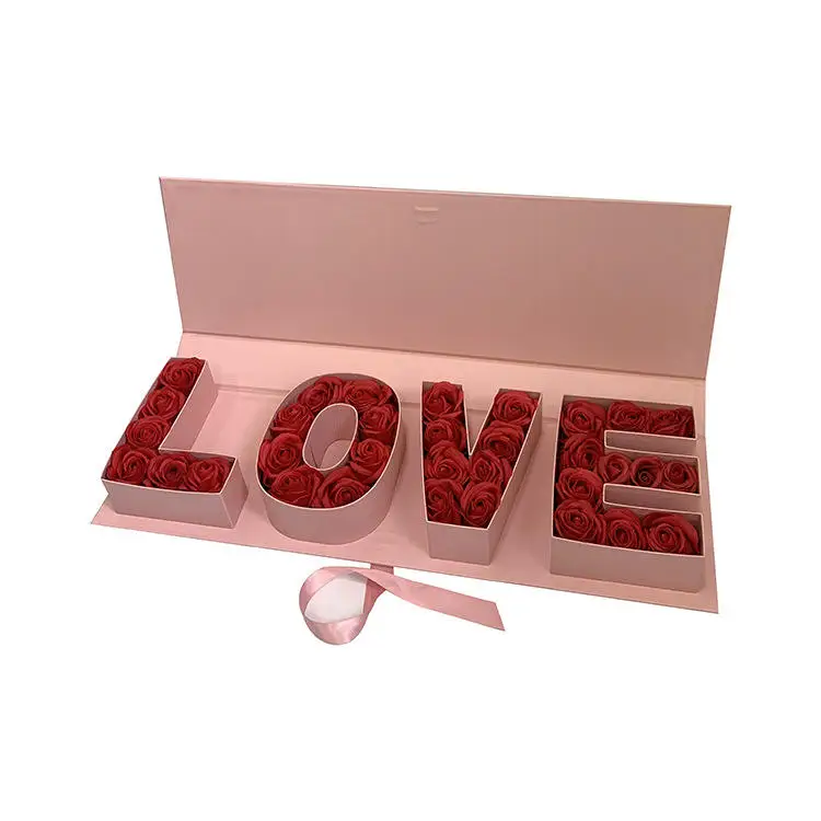 FAMA Wholesale Unique Elegant Cardboard Paper Flower Gift Box With Custom Logo