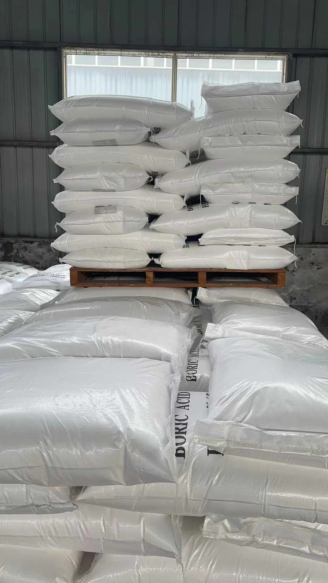 CAS 10043-35-3  Boric Acid power 99.9% Industrial grade with cheap price