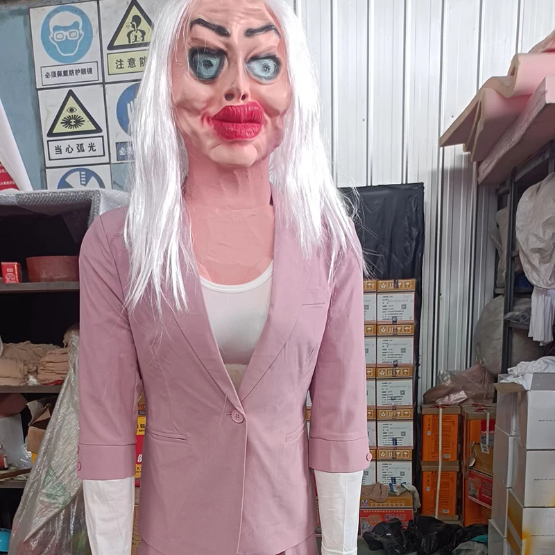 Realistic Failed Plastic Surgery Woman Moving Model Sound Effect for Amusement Park DINOSKY
