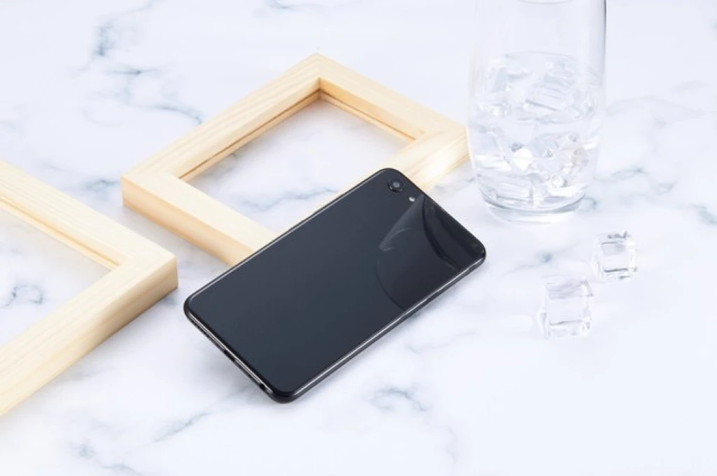 Wholesale  Y83 4 + 64GB dual SIM large screen 3g & 4g cheap smart phone Op mobile phone original refurbished machine