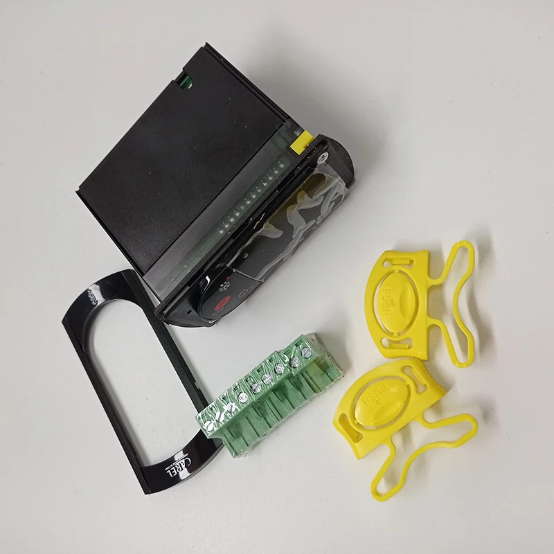 new original stock Carel Electronic Controller PJEZS00100