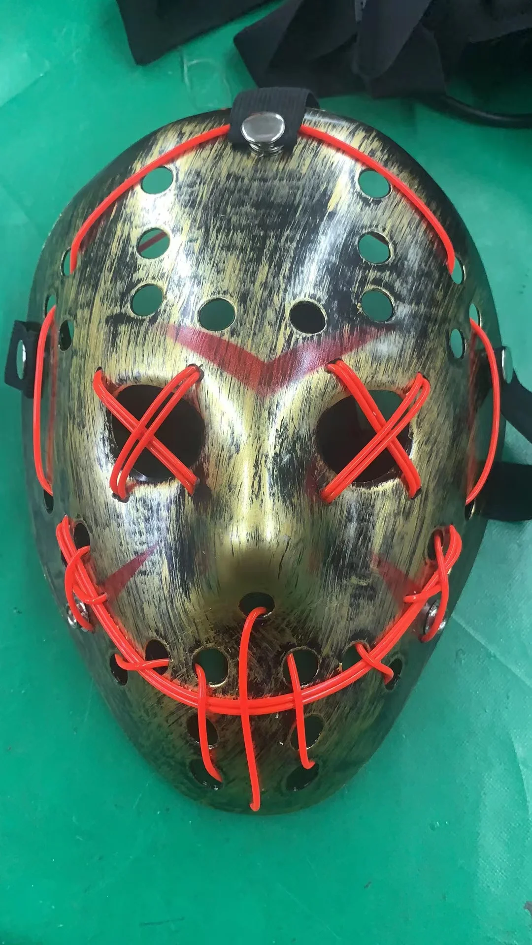 Halloween LED Masks LED Purge Mask LED Light Up Mask EL for Cosplay Carnival Parties Grimace Festival Powered Battery