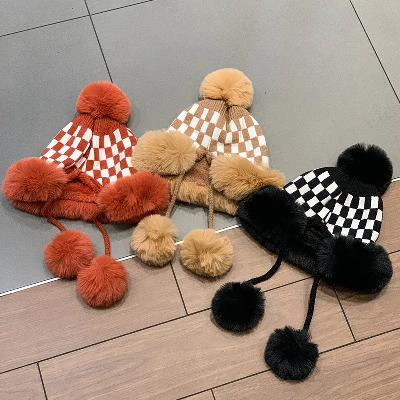 Wholesale women daily fashion plaid ear protection aviator hat winter plush warm hat and cute ball beanie Pilot Cap for Women