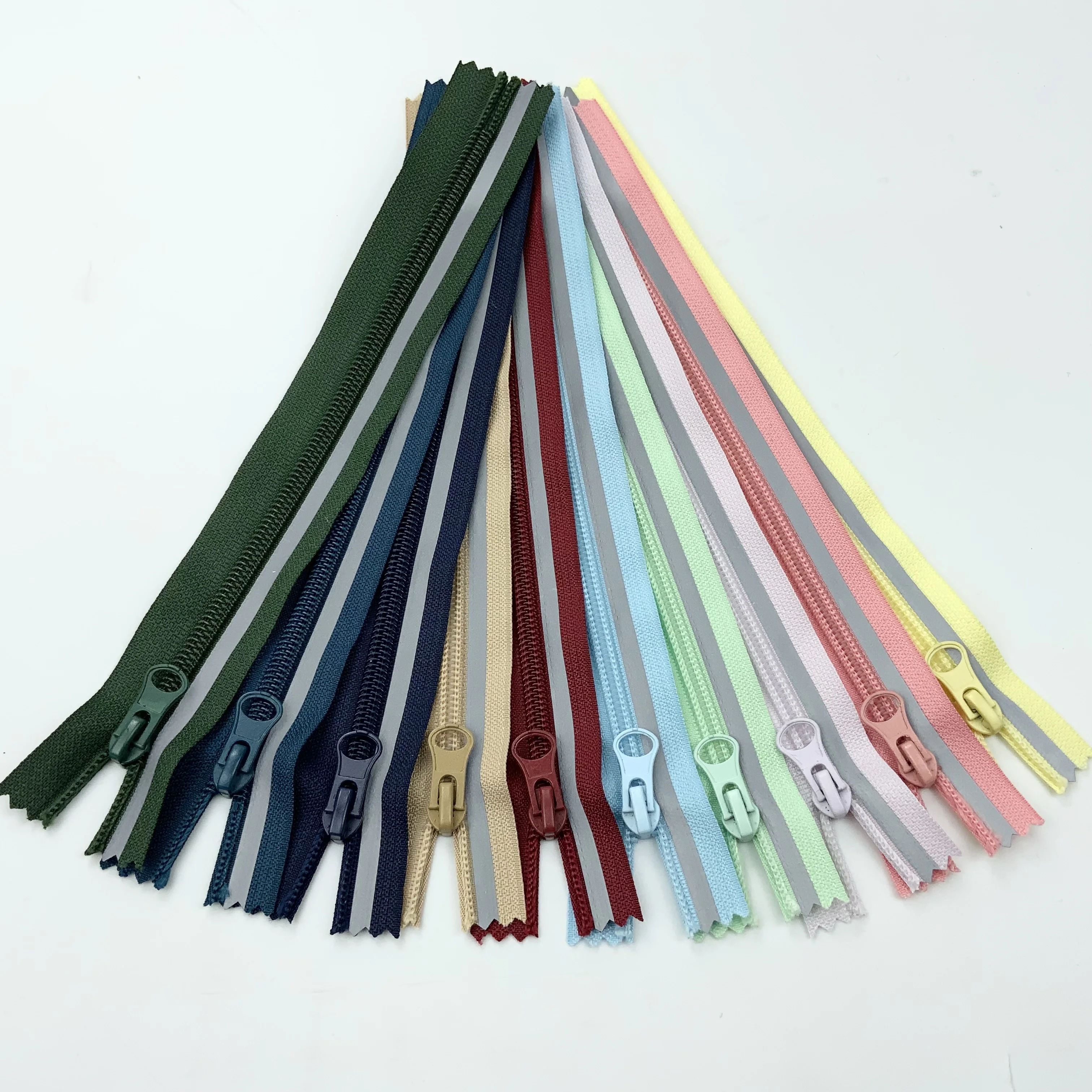 High Quality 5 # Reflective Stripe Colored Nylon Closure Heel Salad Head Clothing Bag Zipper