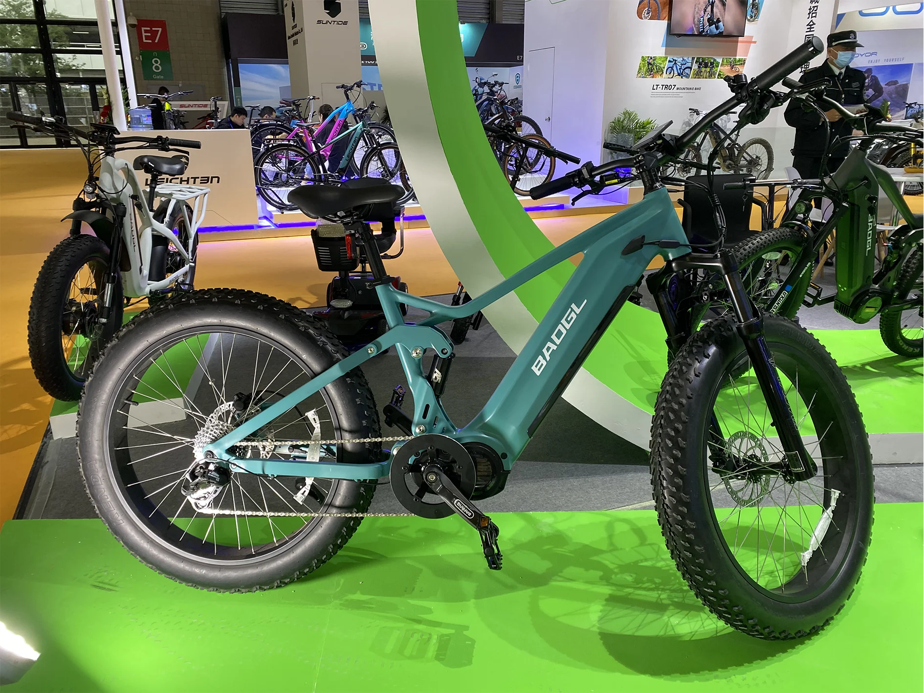 Outdoor sport full suspension electric bicycle retro vintage ATV08 bafang ultra comfort fat bike