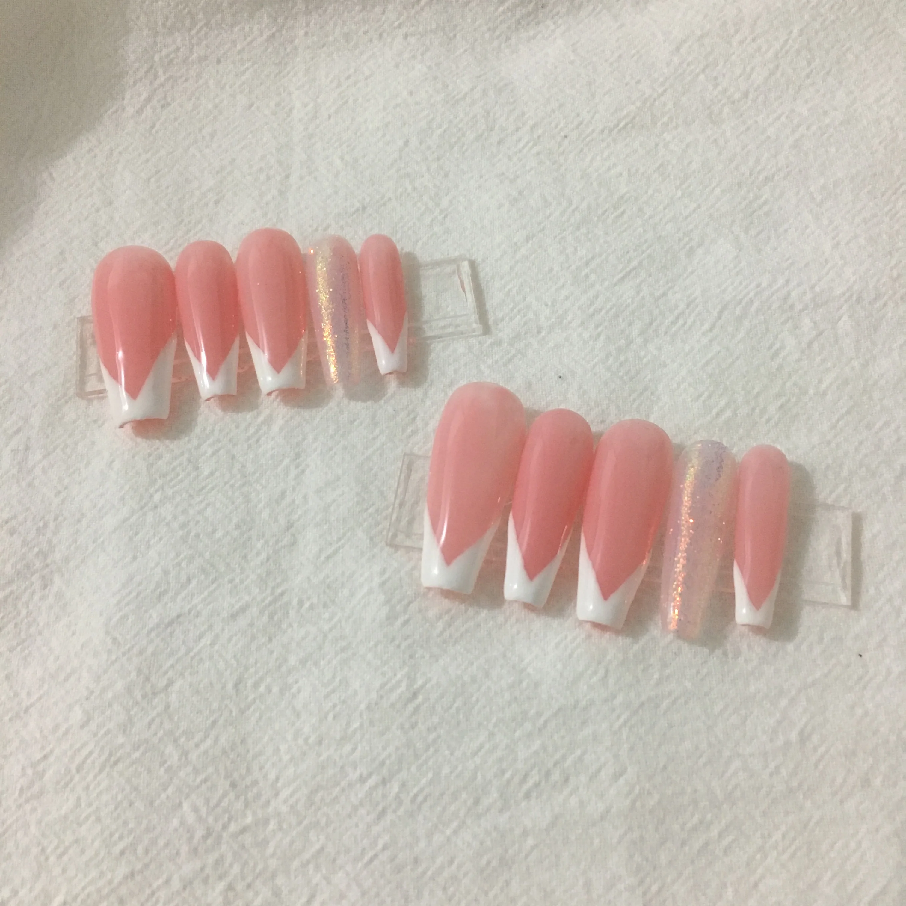 H65 французский стиль нажимайте на ногти на шпильках овальной формы нажимайте на ногти самодельный пресс на ногти