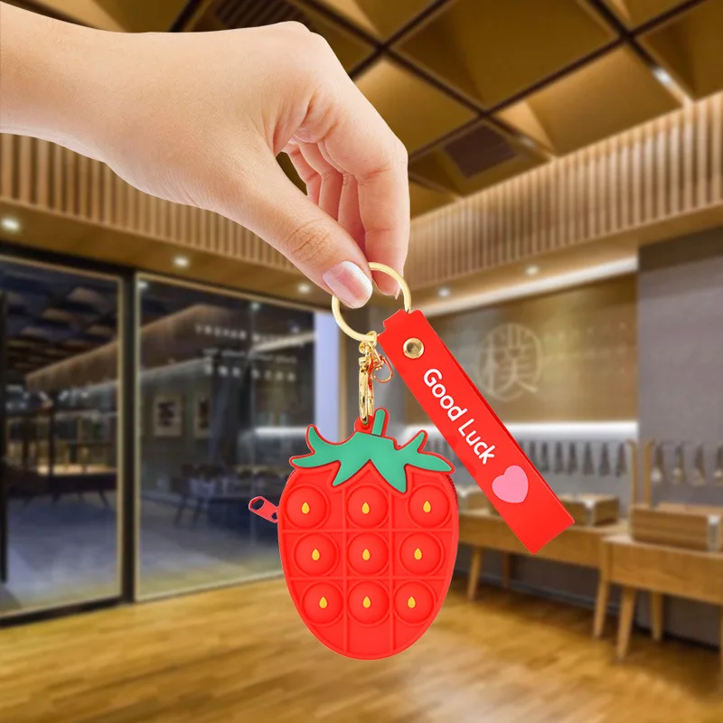 2021 миниатюрный пузырьковый сенсорный портативный кошелек в виде клубники, чехол для наушников, фиджет-брелок, игрушки, кошелек для монет