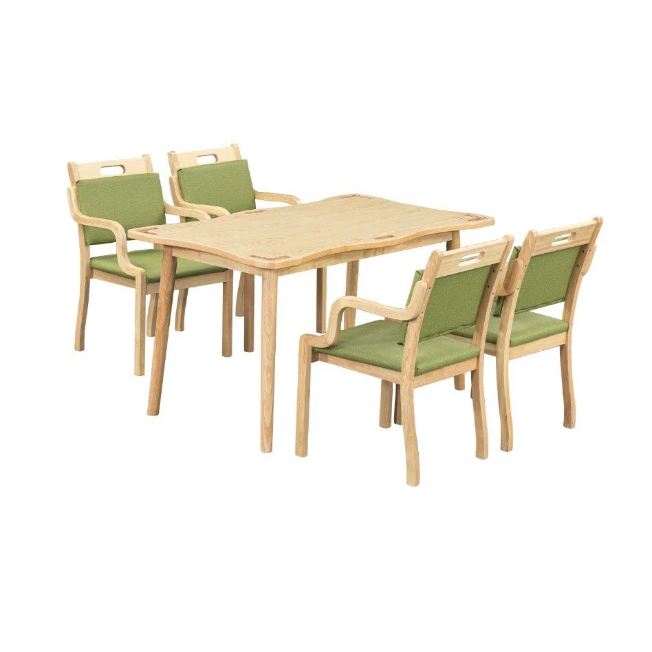 Стол и стул для престарелых