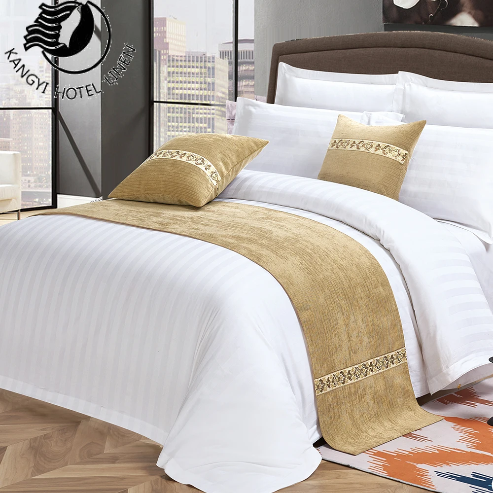 Hotel Queen Size Bed Runner Soft And Comfortable Flannel Bedspread For Star Hotel
