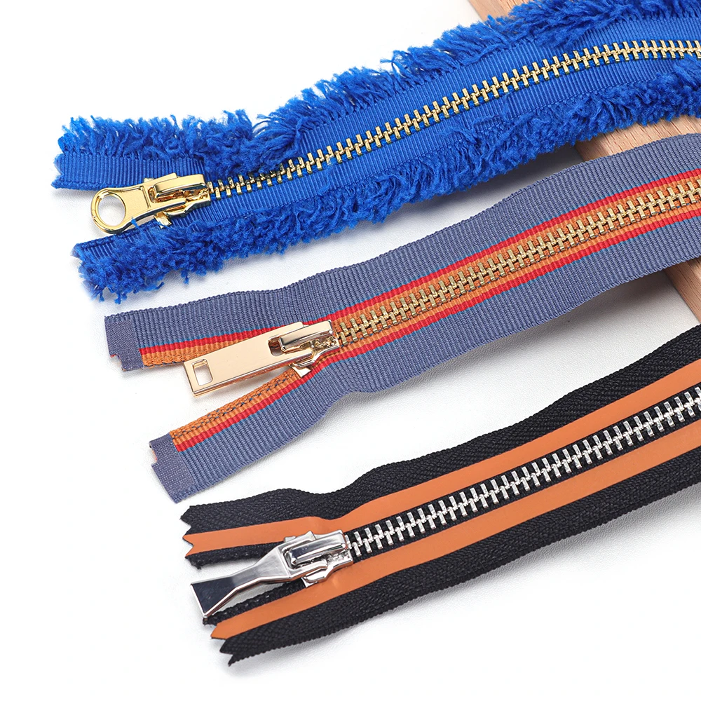 Manufacturer  Auto Lock #5 zipper Tape Bright Silky Light Gold Tooth Open-end Plastic Waterproof  Zippers