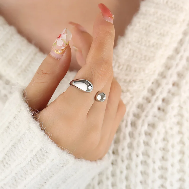 Ins Trendy Titanium Steel Plated 18k Gold Waterproof Jewelry Geometric Shaped Opening Water Drop Ring