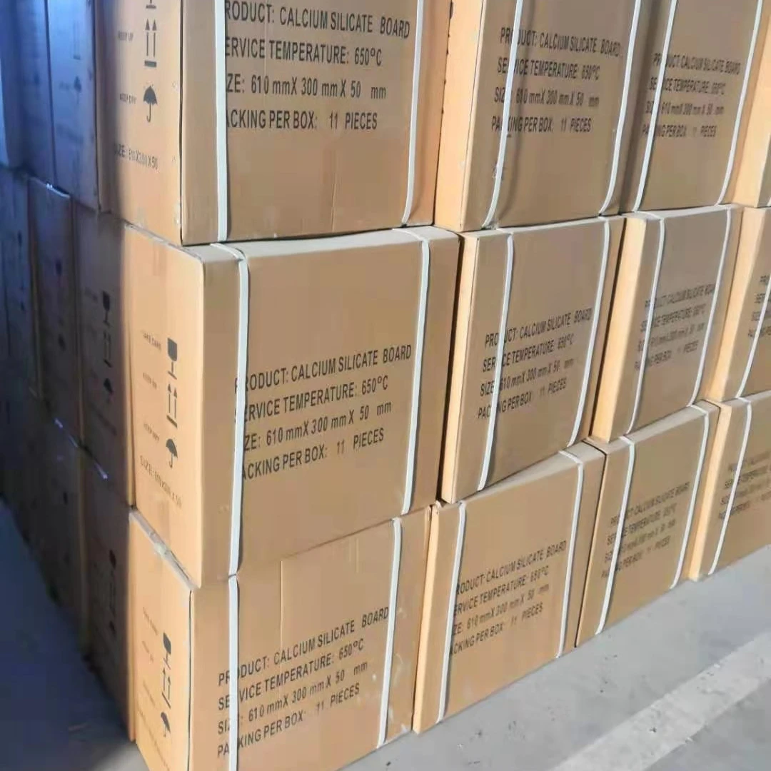 Good thermal high quality Calcium Silicate insulation pipe section