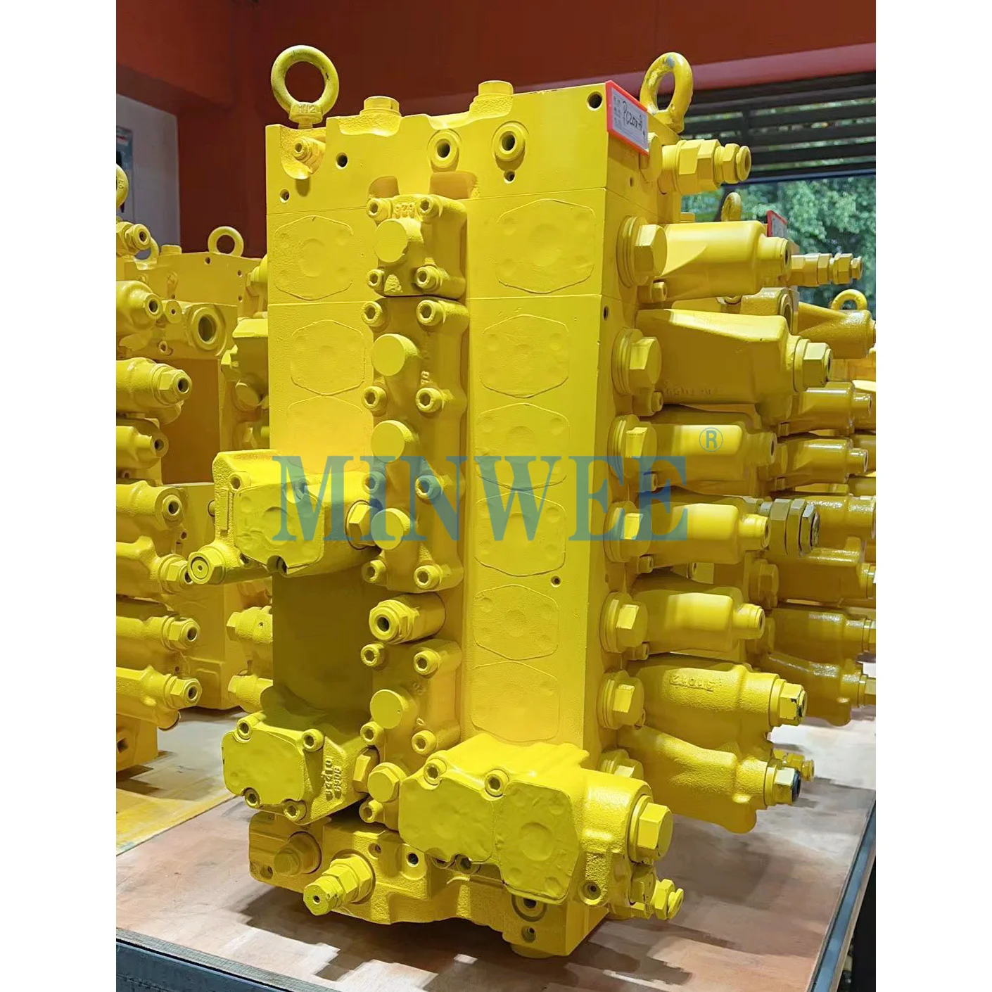 MINWEE 723-47-23103 723-47-23101 PC200-8 PC200-8MO Main Control Valve PC200-8 Excavator Main Control Valve