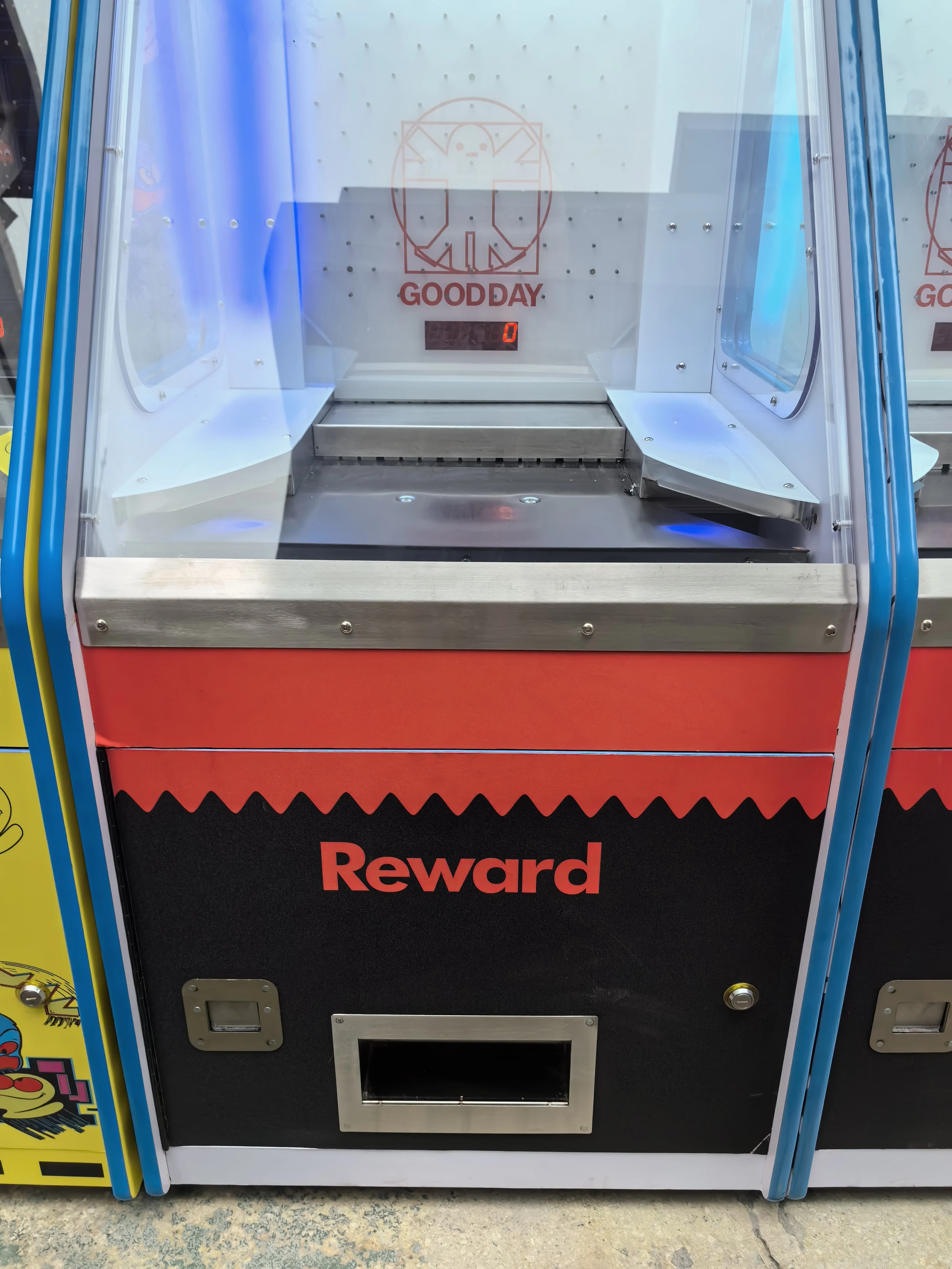 Professional Manufacturing Indoor Adult Win Prize Lottery Ticket Arcade Game Machine Metal Coin Pusher Machine For Sale