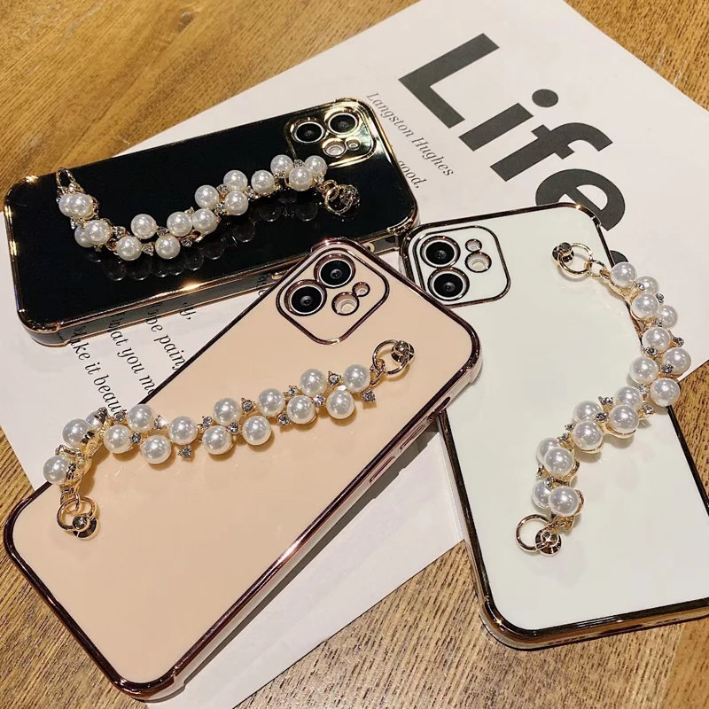 Amazon new aesthetic girl bling glitter pear phone case with chain for iPhone 12 pro max